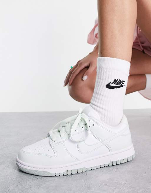 Nike - Dunk Low Next - Sneakers bianche e verde tenue, 4 di 4