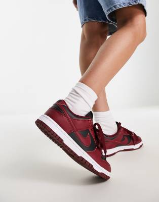 Nike Nike Dunk Low Next womens trainers in black and red - BLACK