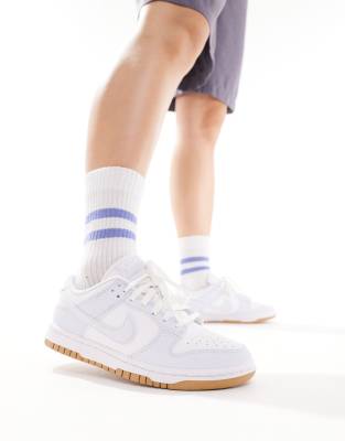 Nike Dunk Low NN premium womens trainers in white and grey - WHITE