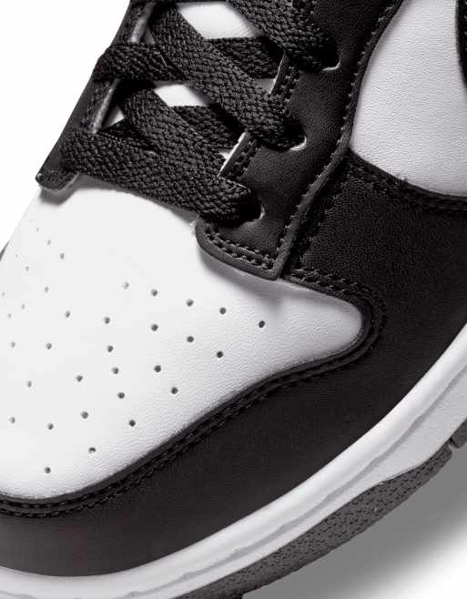 Nike Dunk Low NN sneakers in black and white, 4 of 4