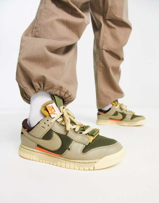 Olive green nike on sale dunks with organge inside