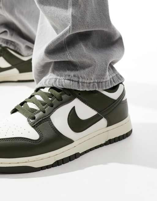 Nike – Dunk Low Retro – Buty sportowe w stylu retro w kolorze kremowym i khaki, 3 z 5