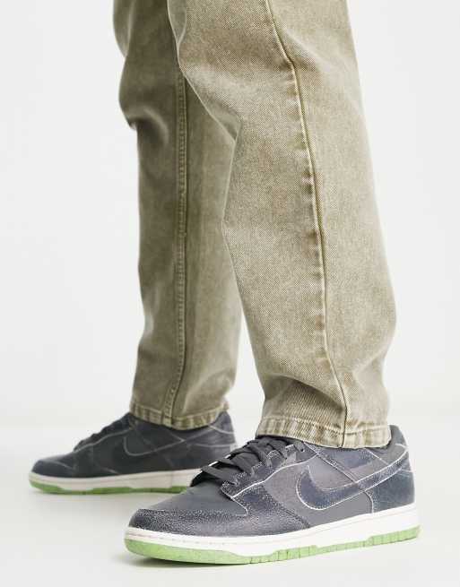 Nike Dunk Low Retro PRM sneakers in gray | ASOS