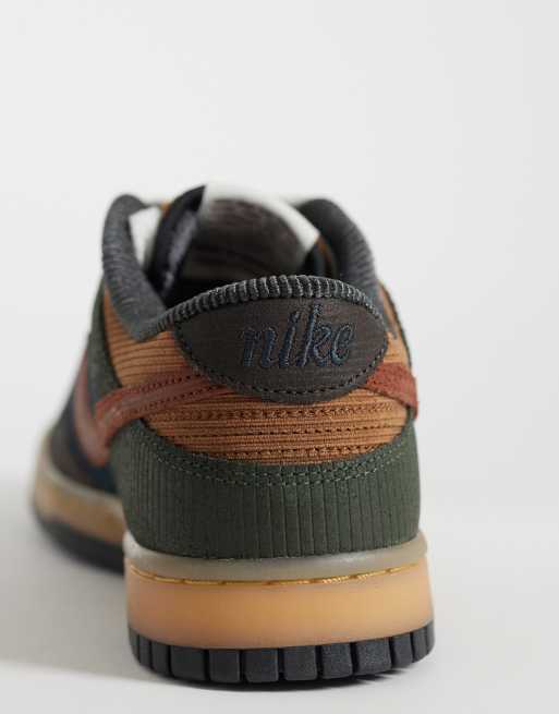 Nike Dunk low Retro PRM trainers in green cord, 2 of 5