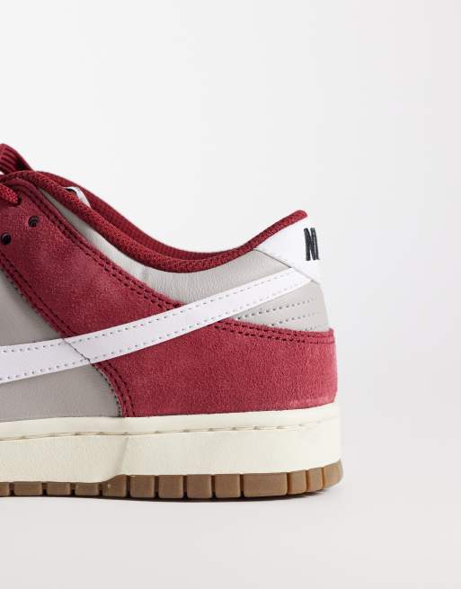 Nike Dunk Low Retro SE sneakers in gray and red , 2 of 5