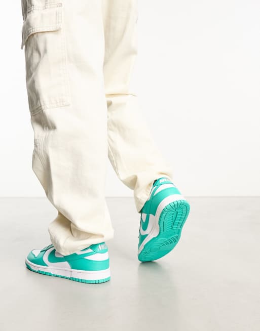 Nike Dunk Low Retro sneakers in green and white | ASOS