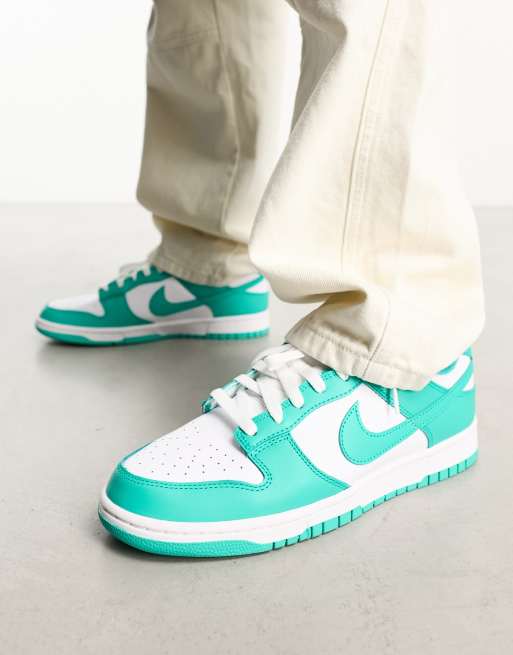 Nike Dunk Low sneakers in white and green