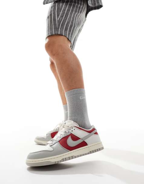 Nike Dunk Low Retro sneakers in off white and red - view 1