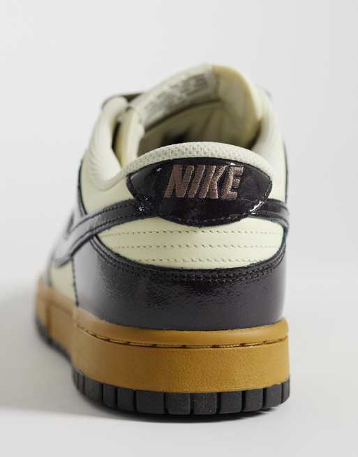 Nike Dunk Low Retro trainers in brown & off white, 2 of 5