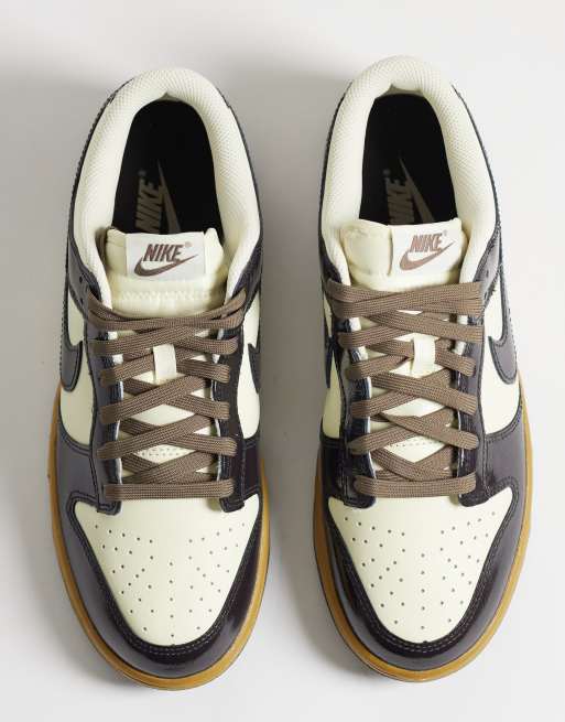 Nike Dunk Low Retro trainers in brown & off white, 3 of 5