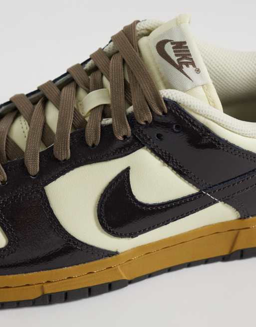 Nike Dunk Low Retro trainers in brown & off white, 4 of 5