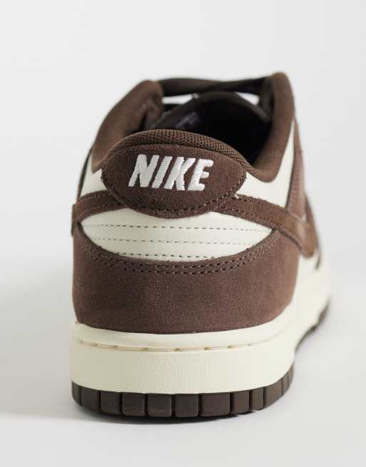 Nike Dunk Low Retro trainers in brown & off white, 2 of 5