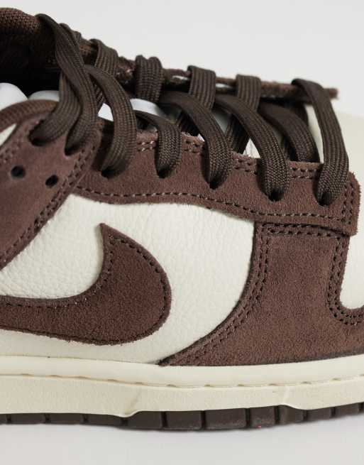 Nike Dunk Low Retro trainers in brown & off white, 4 of 5
