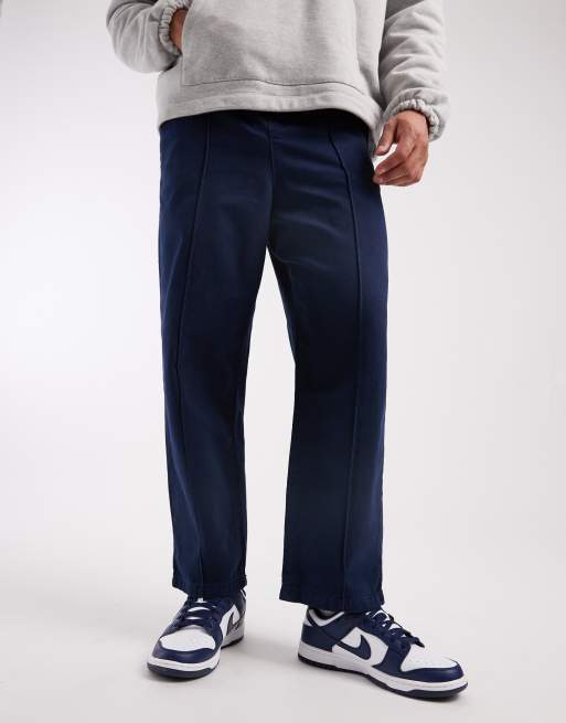 Nike Dunk Low Retro unisex trainers in navy and white, 5 of 5