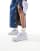 Nike – Dunk Low SE – Ljusblå sneakers i denimstil - view 1
