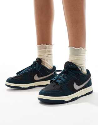 Nike Nike Dunk Low SEA Denim trainers in dark blue