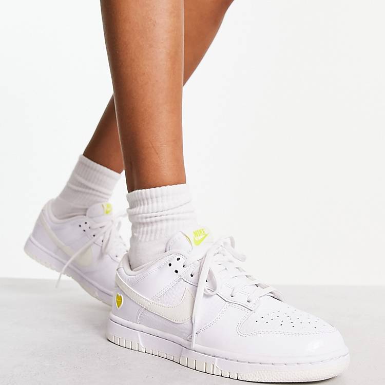 Jood piano Smelten Nike Dunk Low sneakers in white and yellow | ASOS