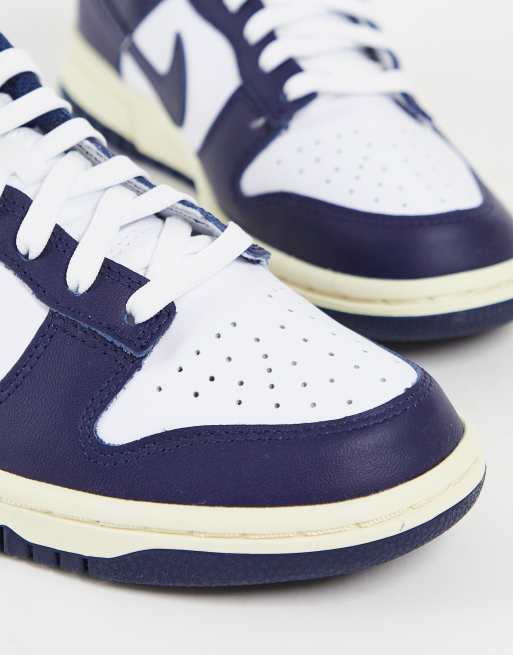 Nike Dunk Low sneakers in white/midnight navy, 2 of 4