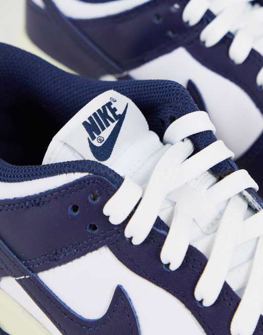 Nike Dunk Low sneakers in white/midnight navy, 3 of 4