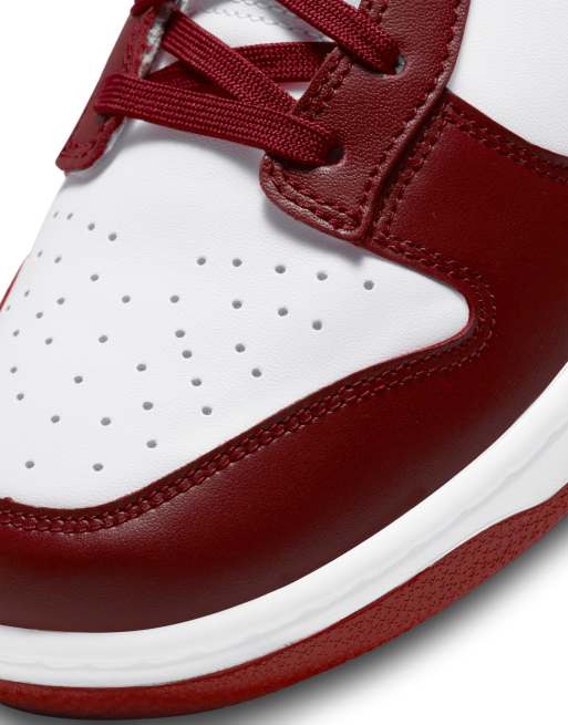 Nike Dunk Low Top Retro sneakers in white and burgundy | ASOS