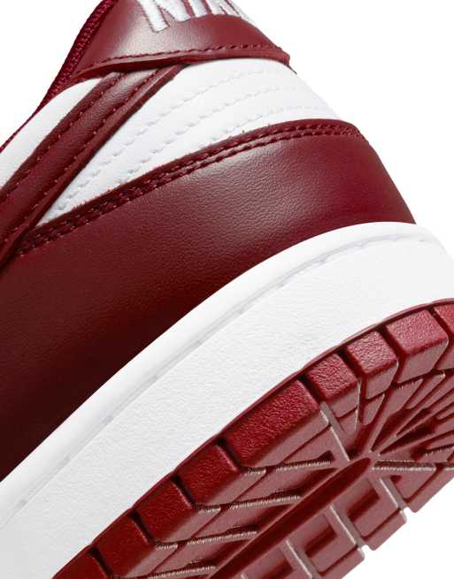 Nike Dunk Low バーガンディ/ホワイト Nike Dunk Low Top Retro sneakers in white and burgundy | ASOS