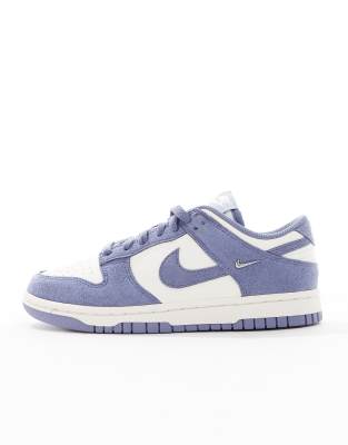 Nike Dunk Panelled Sneakers In Blue