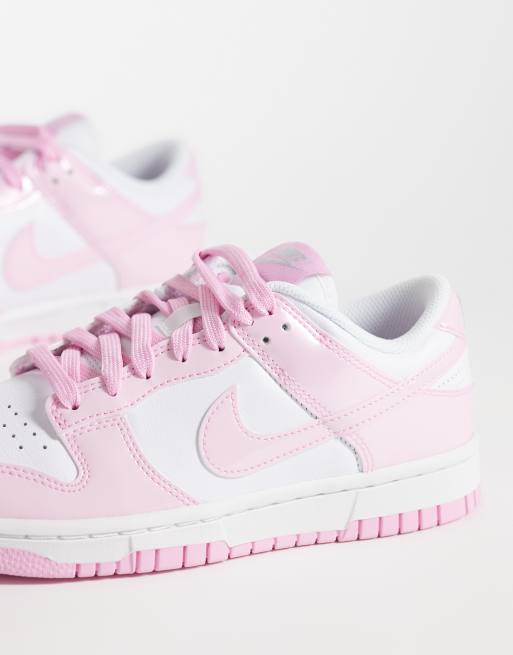 Nike Dunk Low trainers in pink and white, 4 of 5