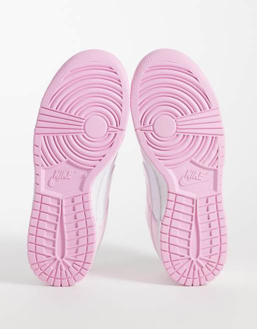 Nike Dunk Low trainers in pink and white, 5 of 5
