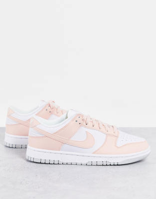 Nike Nike Dunk Low trainers in white and coral pink - PINK