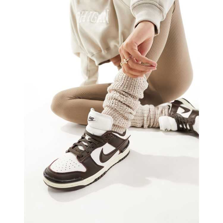 靴 Nike Dunk Low Twist 26cm Nike Dunk Low Twist sneakers in brown | ASOS