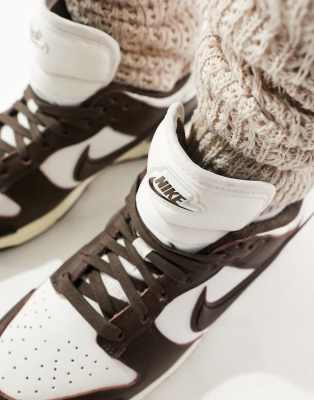Nike Dunk Low Twist sneakers in brown 