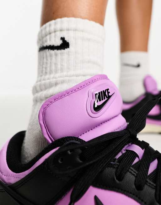 Pink and best sale black nike's