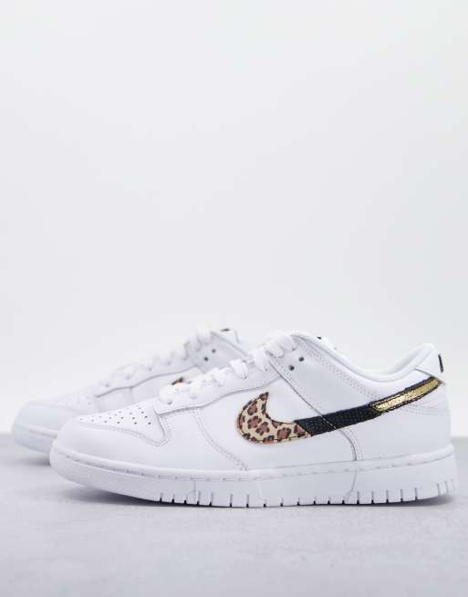 Nike – Dunk Low – Vita sneakers med leopardmönstrad swoosh-logga
