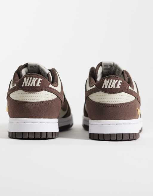 Nike Dunk Sneaker in Braun & Weiß, 2 von 5