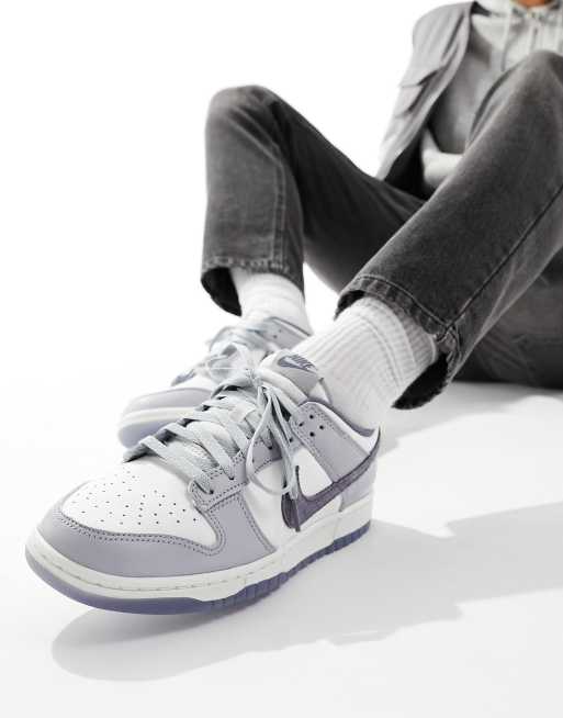 Nike Dunk Sneakers retro basse bianche e grigie ASOS