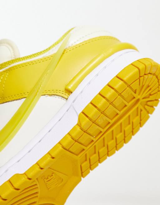 Nike Dunk Twist low sneakers in vivid sulphur and cream, 4 of 4