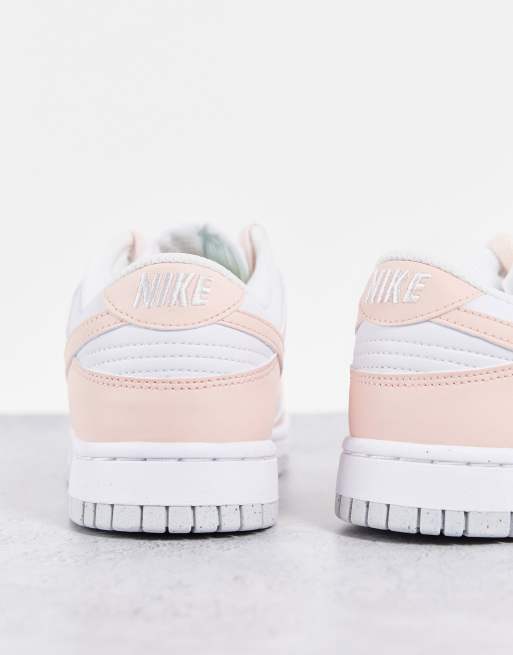 Nike – Dunk – Vita och korallrosa låga träningsskor - PINK, 3 av 4