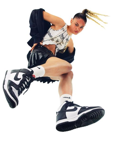Nike – Dunk – Vita och svarta sneakers med höga skaft - view 1