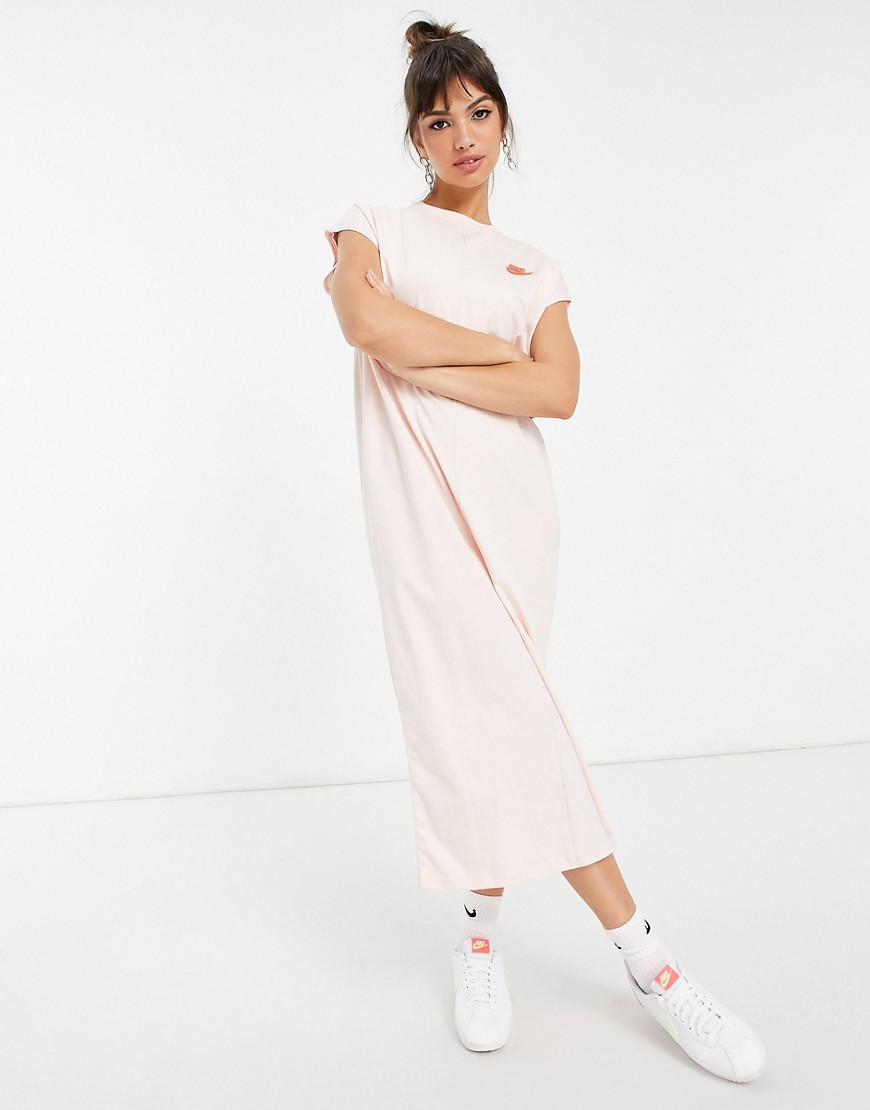 Nike - Earth Day - Vestito Lungo Rosa Pallido