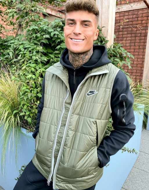 nike body warmer