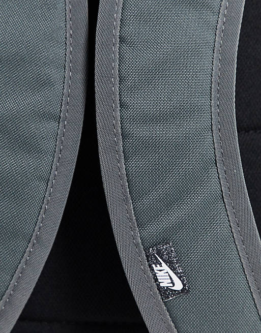 Men Nike Elemental backpack in grey/black 