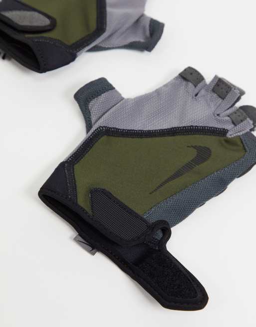 Nike  Elemental Fitness  Handschuhe fr Herren in Khaki | ASOS