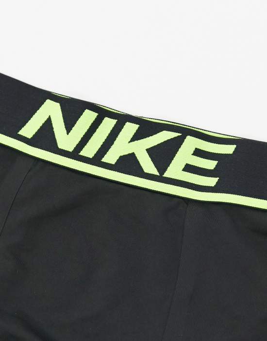 https://images.asos-media.com/products/nike-elite-microfiber-boxer-briefs-in-black/22094681-3?$n_550w$&wid=550&fit=constrain