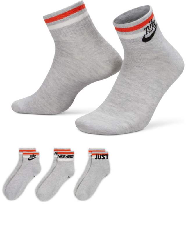 Nike Essential 3-pack ankle socks in gray heather