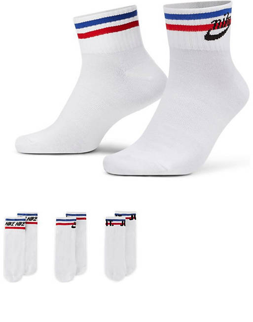 Nike Essential 3-pack ankle socks in white | ASOS