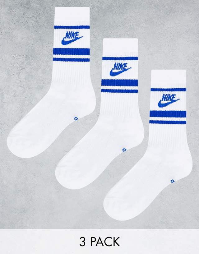 Nike Essential 3 pack socks in white/blue