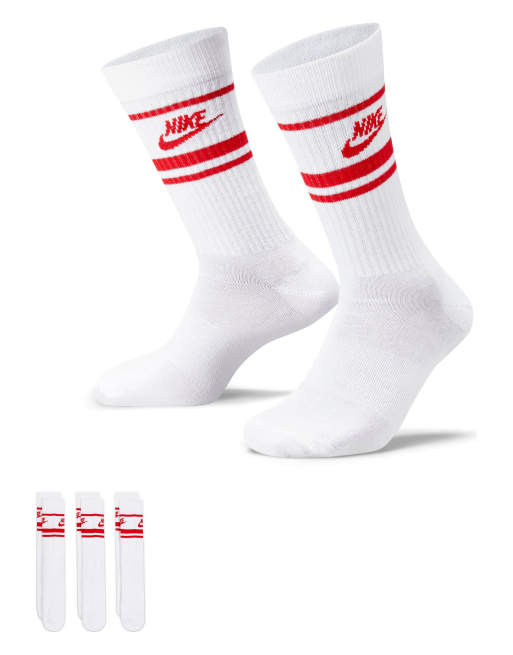 Nike Essential 3 pack socks in white/red