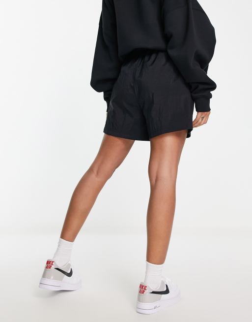 Nike Essential big logo woven shorts in black, 2 of 4