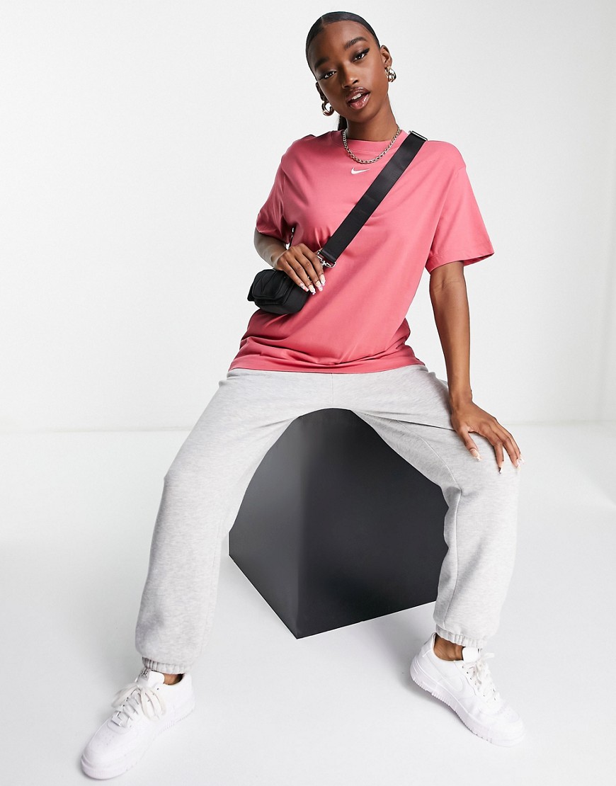 Nike Essential Boyfriend T-shirt In Archaeo Pink With Mini Swoosh