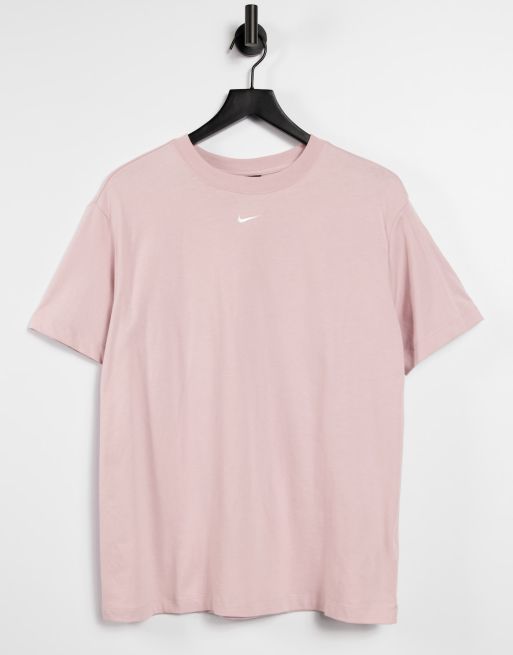 Light pink hot sale nike shirt